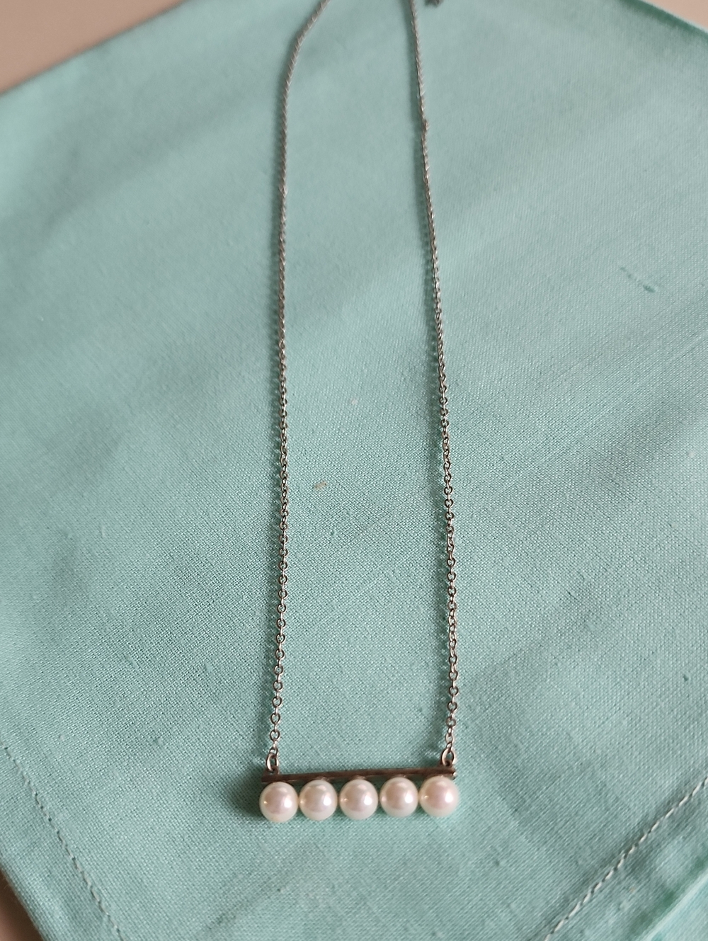 Sterling Bar Pearl Pendant Necklace in White